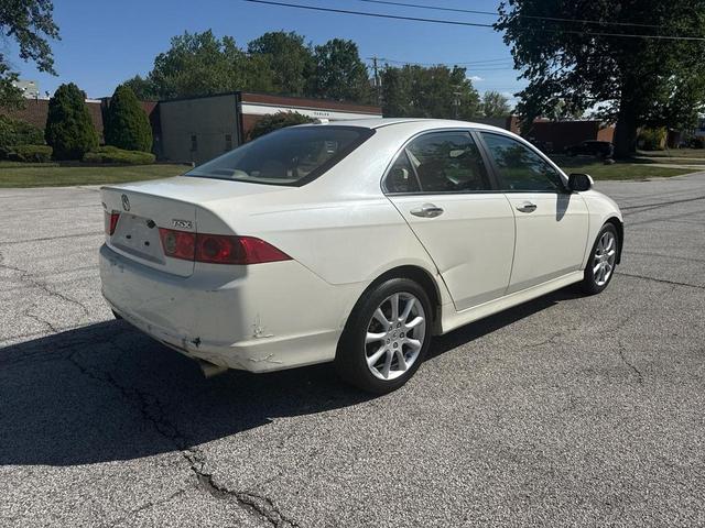 Photo of 2006 Premium White Pearl Acura TSX