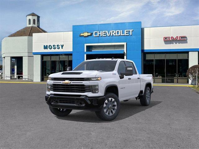 Photo of 2026 White Chevrolet Silverado 2500