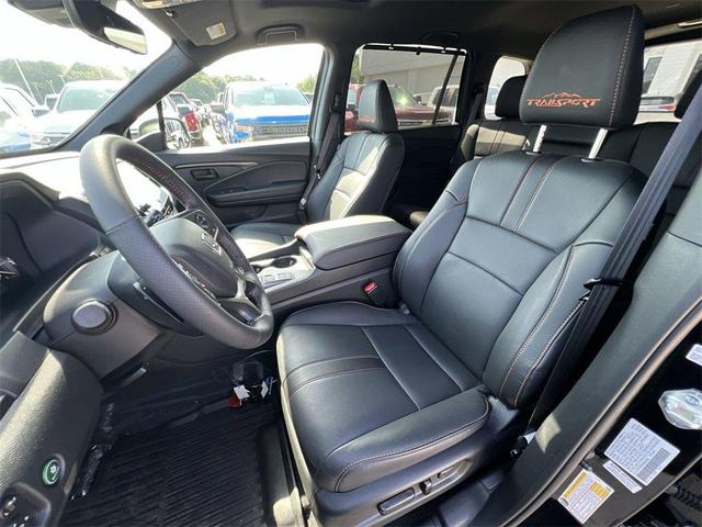 Photo of 2025 Black Honda Passport