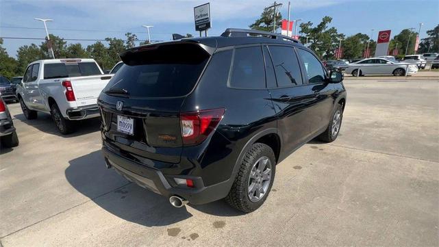 Photo of 2025 Black Honda Passport