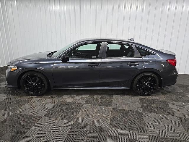 Photo of 2023 Gray Honda Civic