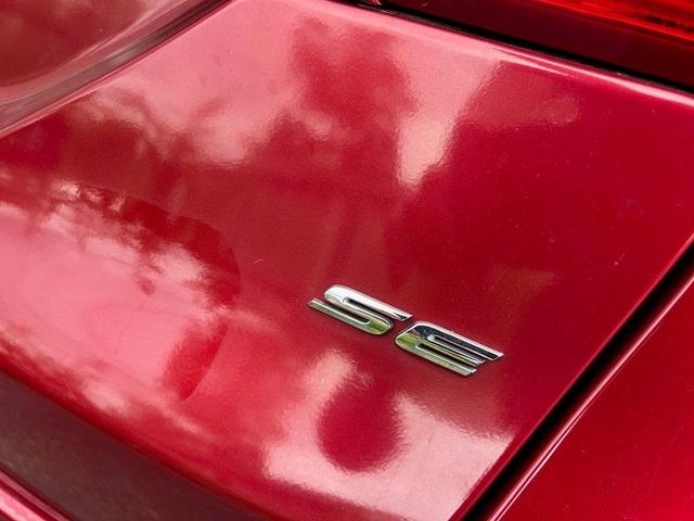 Photo of 2016 Ruby Red Metallic Ford Fusion Energi