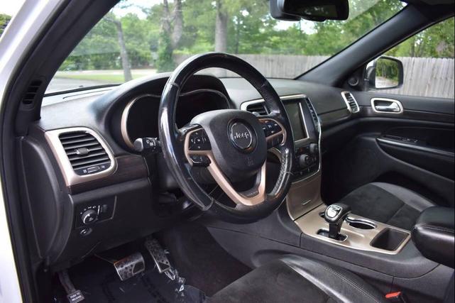 Photo of 2014 Bright White Clearcoat Jeep Grand Cherokee