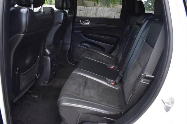 Photo of 2014 Bright White Clearcoat Jeep Grand Cherokee