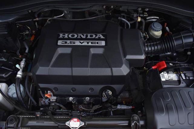 Photo of 2008 Gray Honda Ridgeline