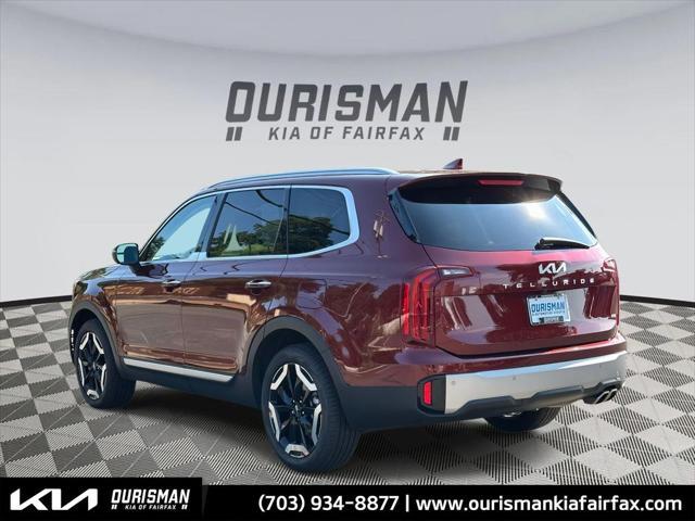 Photo of 2023 Dawning Red Kia Telluride