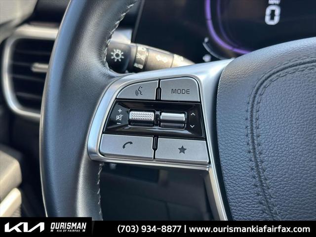 Photo of 2023 Dawning Red Kia Telluride