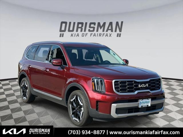 Photo of 2023 Dawning Red Kia Telluride