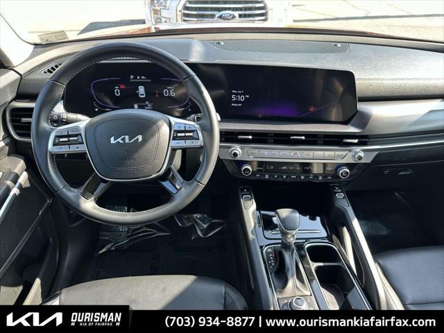 Photo of 2023 Dawning Red Kia Telluride