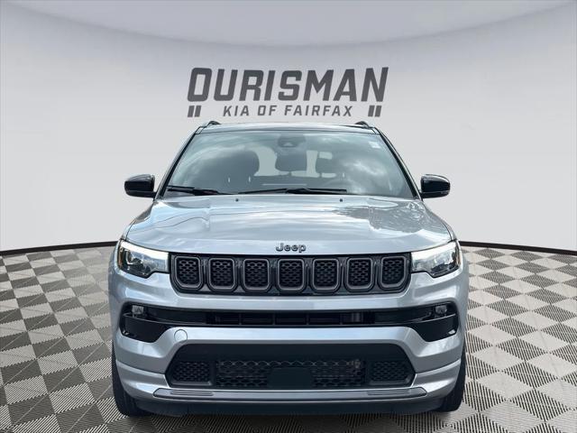Photo of 2023 Billet Silver Metallic Clearcoat Jeep Compass
