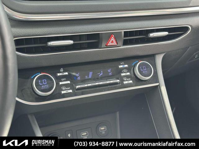 Photo of 2021 Phantom Black Hyundai SONATA