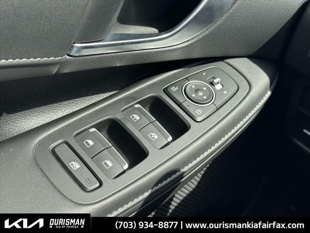 Photo of 2021 Phantom Black Hyundai SONATA