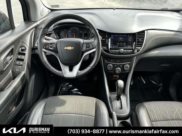 Photo of 2022 Black Cherry Metallic Chevrolet Trax