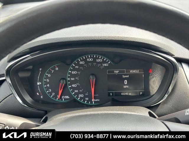 Photo of 2022 Black Cherry Metallic Chevrolet Trax