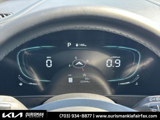 Photo of 2023 Sapphire Blue Kia Sportage
