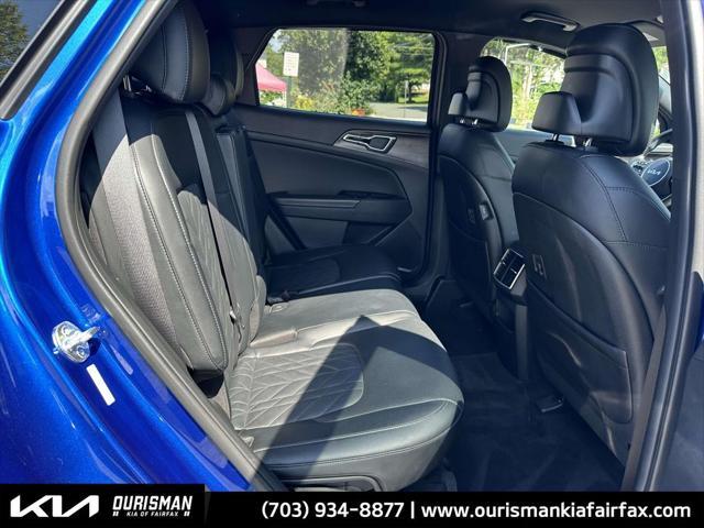 Photo of 2023 Sapphire Blue Kia Sportage