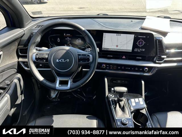 Photo of 2023 Sapphire Blue Kia Sportage