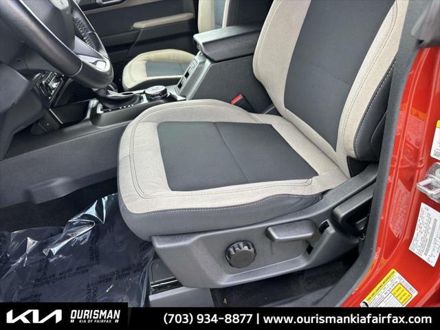 Photo of 2022 Hot Pepper Red Metallic Tinted Clearcoat Ford Bronco
