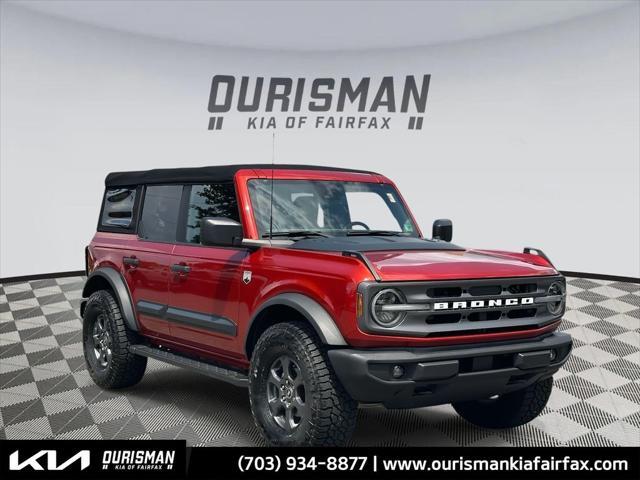 Photo of 2022 Hot Pepper Red Metallic Tinted Clearcoat Ford Bronco