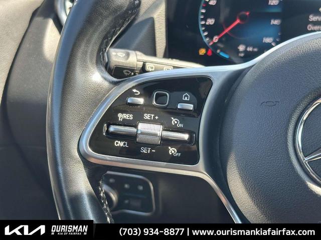 Photo of 2022 White Mercedes-Benz GLA 250