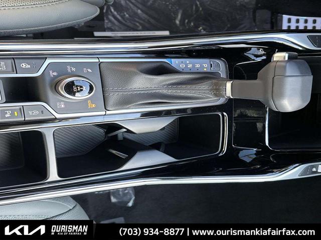 Photo of 2025 Gray Kia Sorento