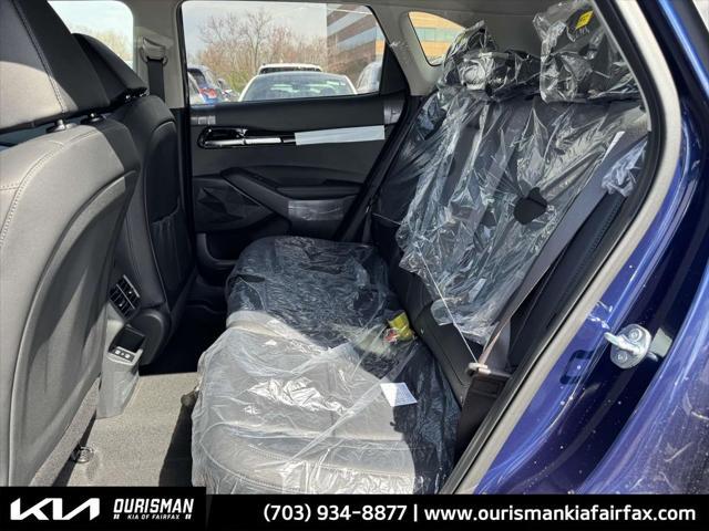 Photo of 2025 Dark Ocean Blue Kia Seltos
