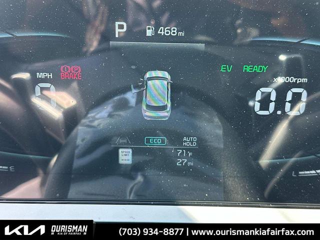 Photo of 2025 Fusion Black Kia Sportage Hybrid