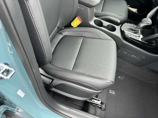Photo of 2025 Blue Kia Seltos