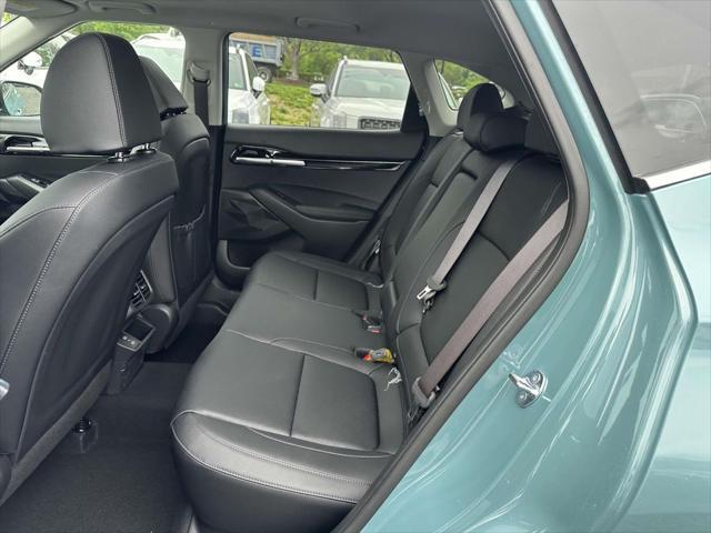 Photo of 2025 Blue Kia Seltos
