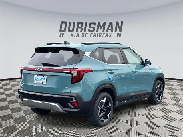 Photo of 2025 Blue Kia Seltos