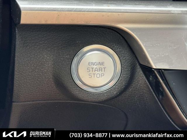 Photo of 2023 Midnight Lake Blue Kia Telluride