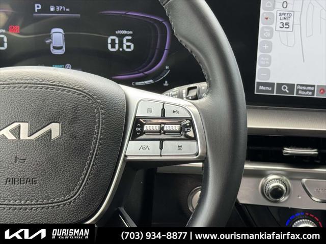 Photo of 2023 Midnight Lake Blue Kia Telluride