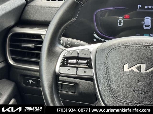 Photo of 2023 Midnight Lake Blue Kia Telluride