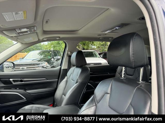 Photo of 2023 Midnight Lake Blue Kia Telluride