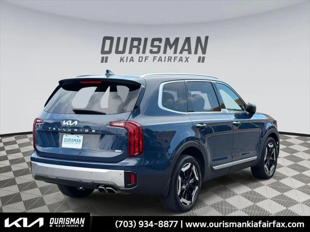 Photo of 2023 Midnight Lake Blue Kia Telluride