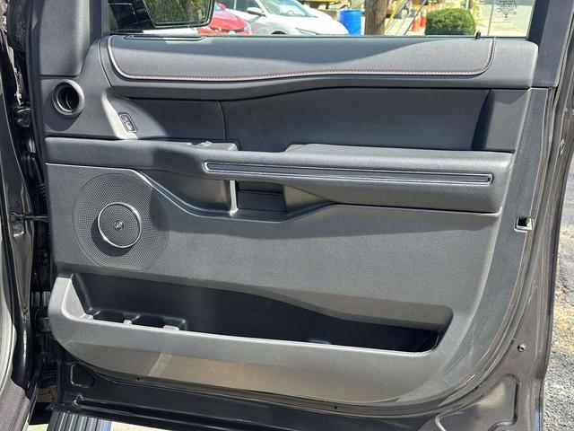 Photo of 2024 Dark Matter Gray Metallic Ford Expedition Max