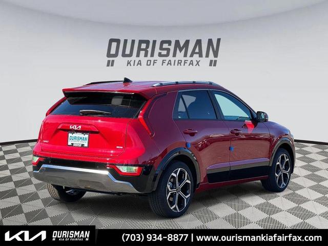 Photo of 2025 Runway Red Kia Niro