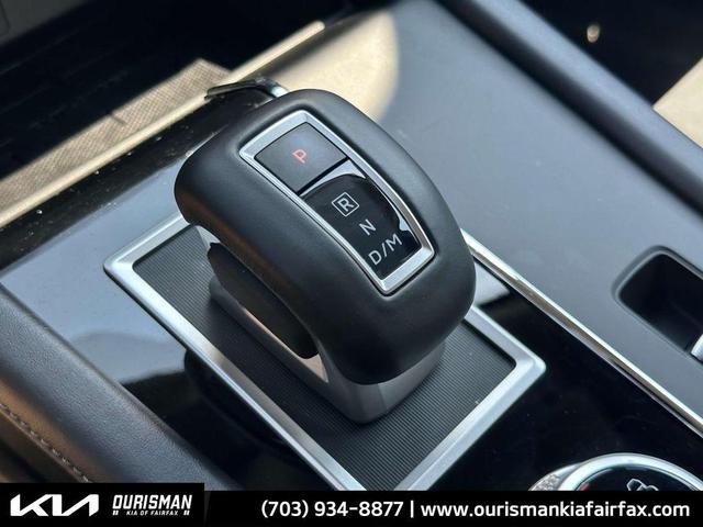 Photo of 2022 Mercury Gray Metallic Mitsubishi Outlander