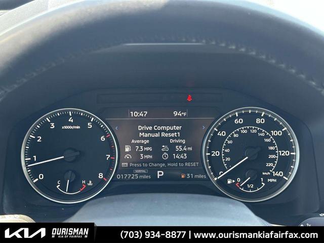 Photo of 2022 Mercury Gray Metallic Mitsubishi Outlander