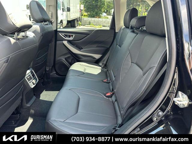 Photo of 2022 Crystal Black Subaru Forester