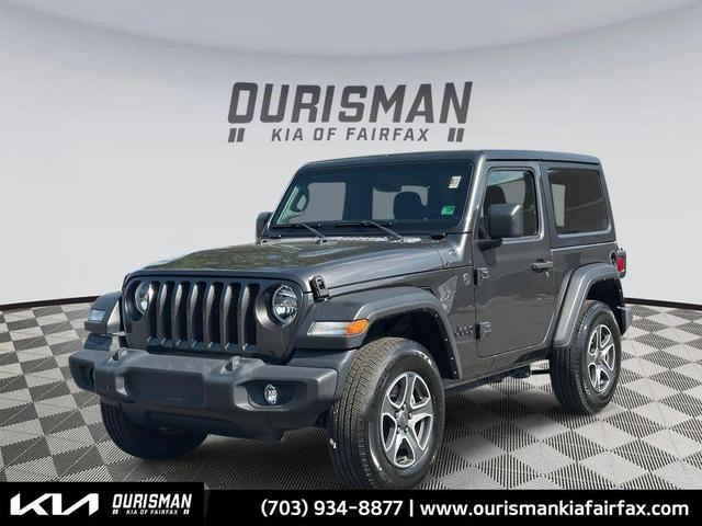 Photo of 2022 Granite Crystal Metallic Clearcoat Jeep Wrangler