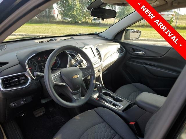 Photo of 2018 Mosaic Black Metallic Chevrolet Equinox