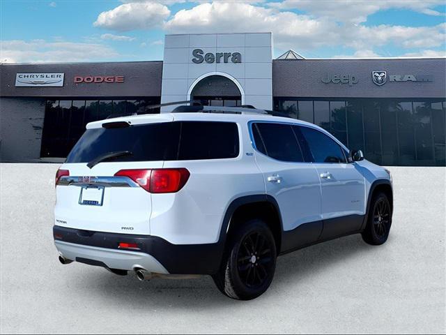 Photo of 2018 White GMC Acadia