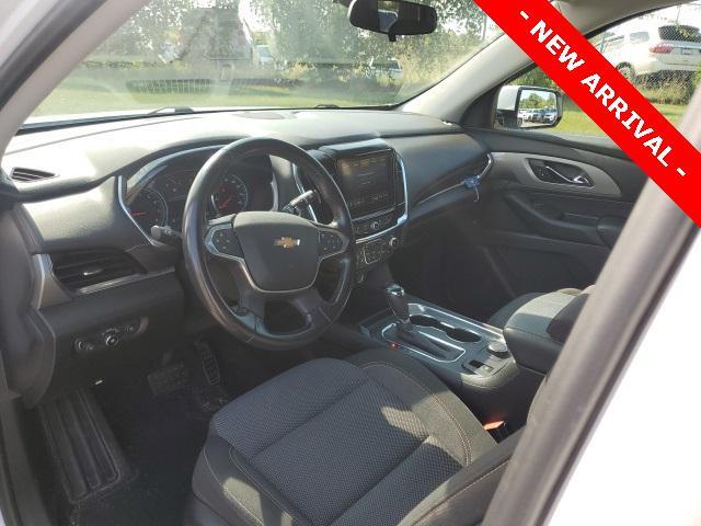 Photo of 2020 Summit White Chevrolet Traverse