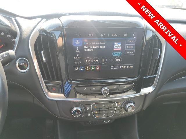 Photo of 2020 Summit White Chevrolet Traverse