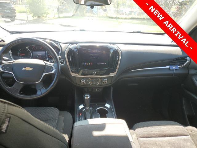 Photo of 2020 Summit White Chevrolet Traverse