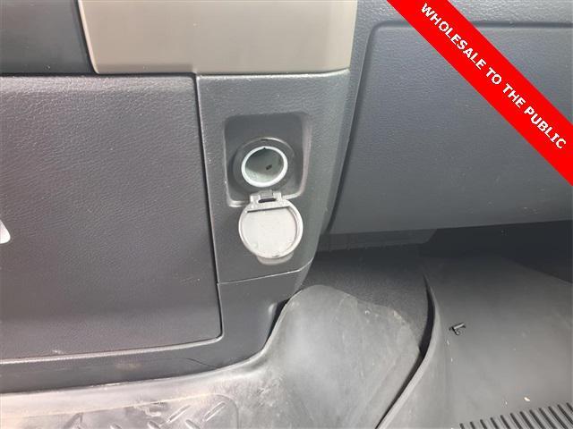 Photo of 2010 Bright White Dodge Ram 1500