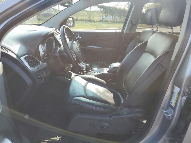 Photo of 2015 Billet Silver Metallic Clearcoat Dodge Journey