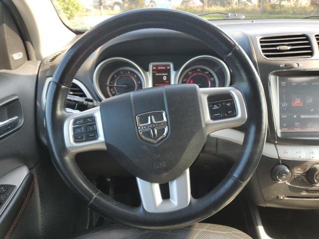 Photo of 2015 Billet Silver Metallic Clearcoat Dodge Journey