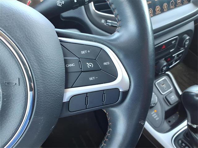 Photo of 2018 Laser Blue Pearlcoat Jeep Compass